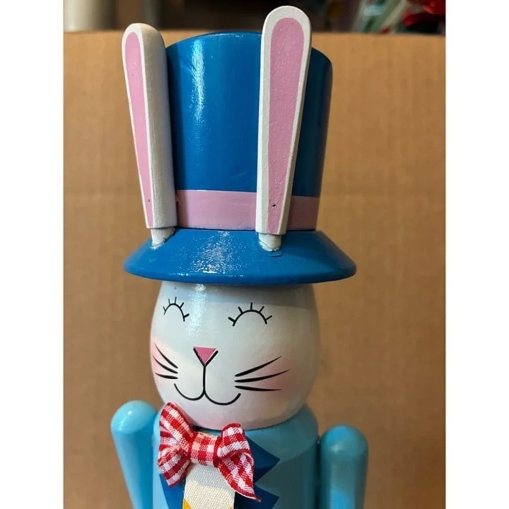 Tophat‎ & Tail Easter Bunny Wooden Nutcracker with Top Hat & Bow tie NWT